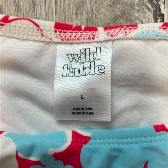 Floral Bikini Set in Red and Blue - Picture 5 of 11